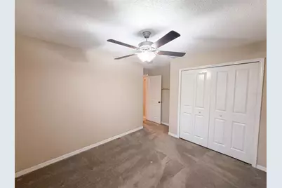 39693 Harvest Creek Lane, Zephyrhills, FL 33540 - Photo 11