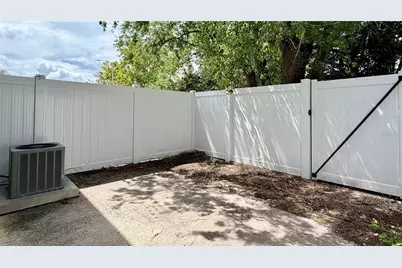 5515 Decatur Street, Orlando, FL 32807 - Photo 11