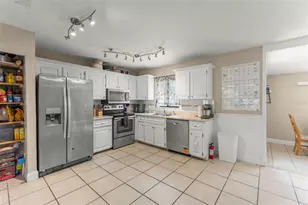 1703 Victory Palm Dr, Edgewater, FL 32132 - Photo 9
