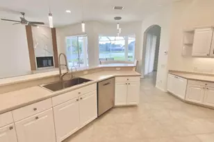 7468 Roxye Ln, Sarasota, FL 34240 - Photo 23