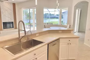 7468 Roxye Ln, Sarasota, FL 34240 - Photo 7