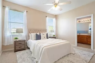 10525 Eastpark Lake Dr, Orlando, FL 32832 - Photo 13