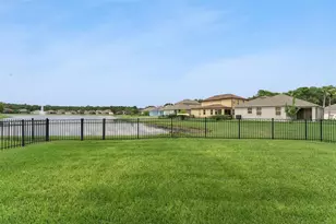 10525 Eastpark Lake Dr, Orlando, FL 32832 - Photo 25