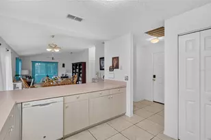 1630 Tampico Pl, Lady Lake, FL 32159 - Photo 23