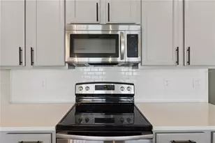 251 Caleb Wy, Winter Haven, FL 33881 - Photo 13