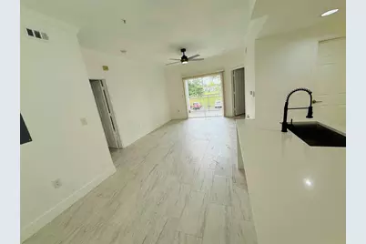 3712 Castle Pines Lane #4122, Orlando, FL 32839 - Photo 3