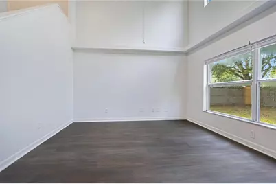 7415 Oxford Garden Circle, Apollo Beach, FL 33572 - Photo 5