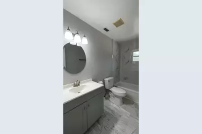 253 W Lake Ina Drive, Winter Haven, FL 33884 - Photo 13