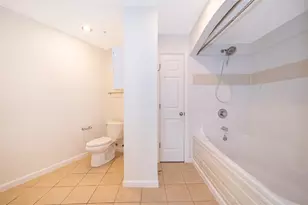 322 E Central Blvd, Orlando, FL 32801 - Photo 17