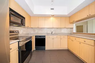 322 E Central Blvd, Orlando, FL 32801 - Photo 11