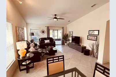 585 Grand Canal Drive, Poinciana, FL 34759 - Photo 17