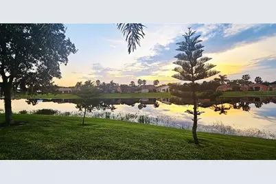 585 Grand Canal Drive, Poinciana, FL 34759 - Photo 5