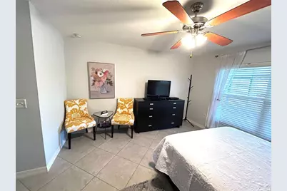 585 Grand Canal Drive, Poinciana, FL 34759 - Photo 23