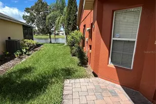585 Grand Canal Dr, Poinciana, FL 34759 - Photo 11