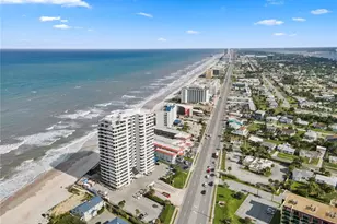 1420 N Atlantic Ave, Daytona Beach, FL 32118 - Photo 3