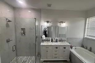 5028 Olde Kerry Dr, Orlando, FL 32837 - Photo 9