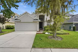 30718 Pumpkin Ridge Dr, Wesley Chapel, FL 33543 - Photo 1