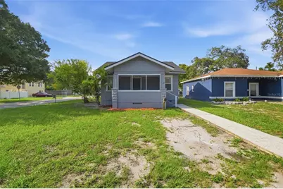 3745 S 16th Avenue S, Saint Petersburg, FL 33711 - Photo 1