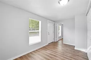 3745 S 16th Ave S, Saint Petersburg, FL 33711 - Photo 13