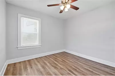 3745 S 16th Avenue S, Saint Petersburg, FL 33711 - Photo 21