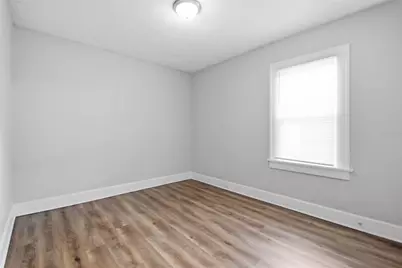 3745 S 16th Avenue S, Saint Petersburg, FL 33711 - Photo 23