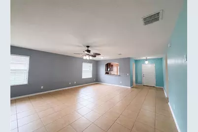 12902 Scout Court, Grand Island, FL 32735 - Photo 3