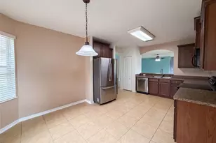 12902 Scout Ct, Grand Island, FL 32735 - Photo 15