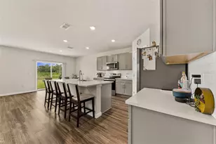 416 Talisi Loop, Saint Cloud, FL 34771 - Photo 5