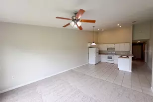 37209 Grassy Hill Ln, Dade City, FL 33525 - Photo 3