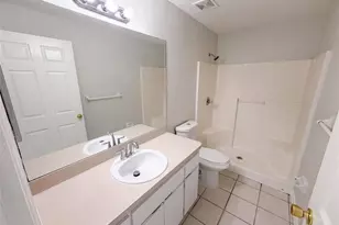 37209 Grassy Hill Ln, Dade City, FL 33525 - Photo 11
