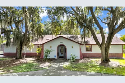 2805 Lake Tohopekaliga Boulevard, Kissimmee, FL 34746 - Photo 1