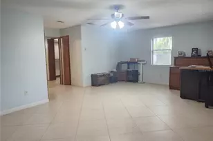 2805 Lake Tohopekaliga Blvd, Kissimmee, FL 34746 - Photo 11