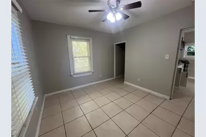 127 1/2 W Palmetto Avenue, Deland, FL 32720 - Photo 7