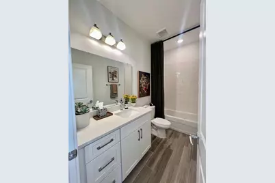 101 Elena Lavin Circle, Orlando, FL 32807 - Photo 11
