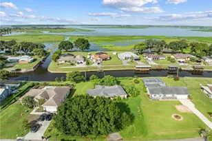 740 Shore Dr, Kissimmee, FL 34744 - Photo 7