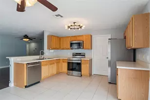825 Clifton Hills St, Orlando, FL 32828 - Photo 7