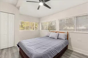 829 NE 3rd St, Ocala, FL 34470 - Photo 9