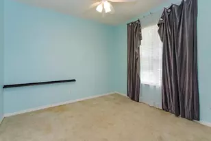 5537 Burlwood Dr, Orlando, FL 32810 - Photo 15