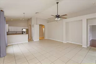 5537 Burlwood Dr, Orlando, FL 32810 - Photo 15