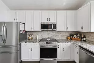7800 St Giles Pl, Orlando, FL 32835 - Photo 21