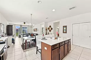 601 Bridgeford Crossing Blvd, Davenport, FL 33837 - Photo 15