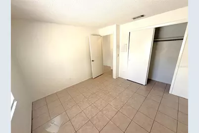 3102 Split Willow Dr, Orlando, FL 32808 - Photo 9