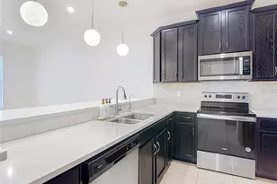 2437 Varenna Loop, Kissimmee, FL 34741 - Photo 13