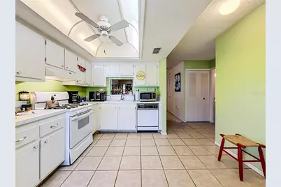 345 24th Street NW #1, Winter Haven, FL 33880 - Photo 3