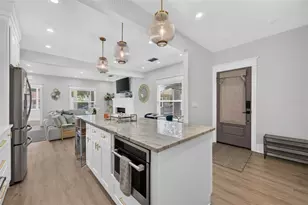 413 W Princeton St, Orlando, FL 32804 - Photo 17