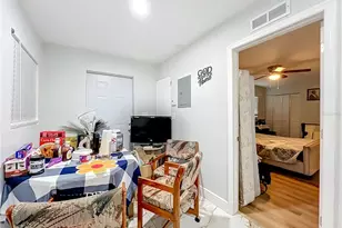 2002 Rockwell Rd, Orlando, FL 32808 - Photo 21