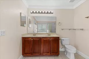 3949 Golden Finch Way, Kissimmee, FL 34746 - Photo 15