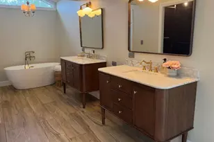 9115 Bay Side Ct, Orlando, FL 32819 - Photo 21