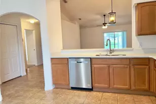 2637 Shelby Ruth Pl, Saint Cloud, FL 34769 - Photo 5