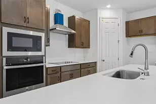 2627 Cavanaugh Dr, Orlando, FL 32817 - Photo 13